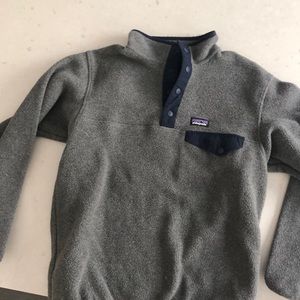 Youth L Patagonia zip up sweater